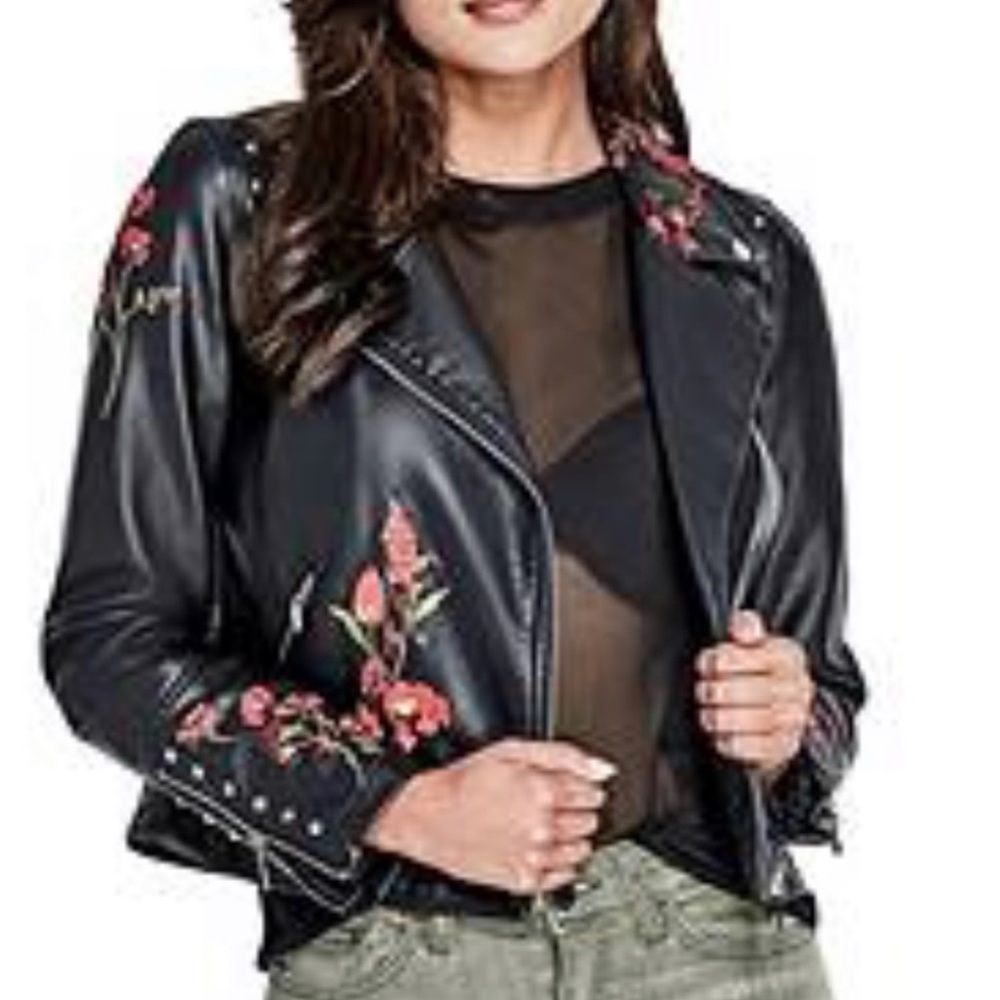 Guess jacket with broderie 💫